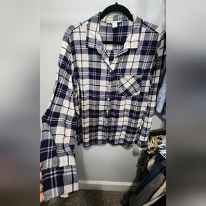 Old Navy Navy and White Plaid Shirt